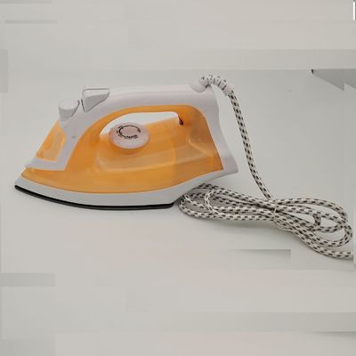 EMC Certified LM-1602 Steam Iron for Smooth and Wrinkle-Free Clothes (Сертификат EMC LM-1602 Паровое железо для гладкой и безморской одежды)